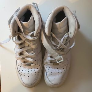 Nike Air Force 1 Mid 07s!!! Barely ever worn